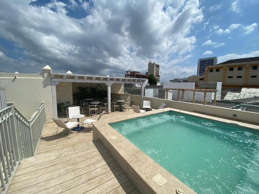 B Haus Boutique 4*