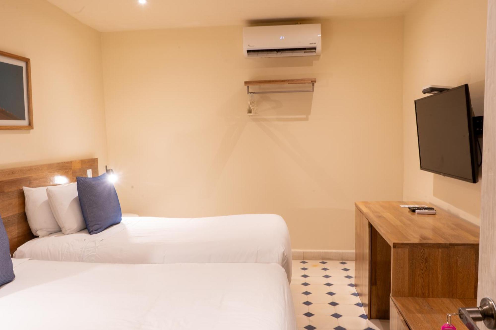 B Haus Boutique Hotel 4*